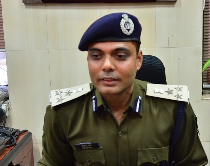 डीआईजी की फटकार के बाद जागी पुलिस, बदमाशों की तलाश शुरू