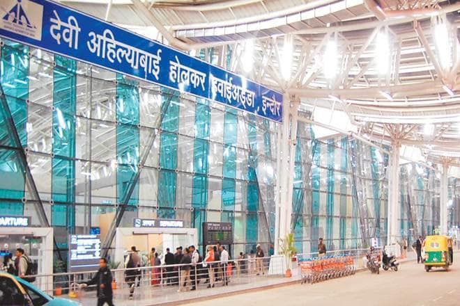 Indore : एयरपोर्ट पर आने वाले यात्रियों के लिए नई कोरोना गाइडलाइन, ये होंगे नियम