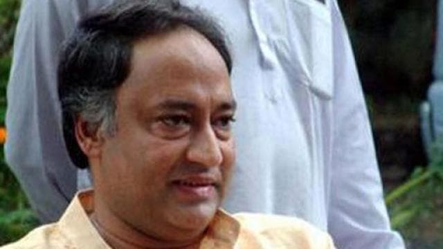 सरकार की रेत नीति पर लक्ष्मण का सवाल