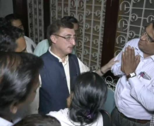 जबलपुर पहुंचे विवेक तन्खा, चुनाव लड़ने की अटकलें तेज