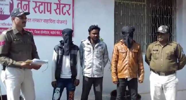 पुलिस की वर्दी में की गई लूट का हुआ खुलासा