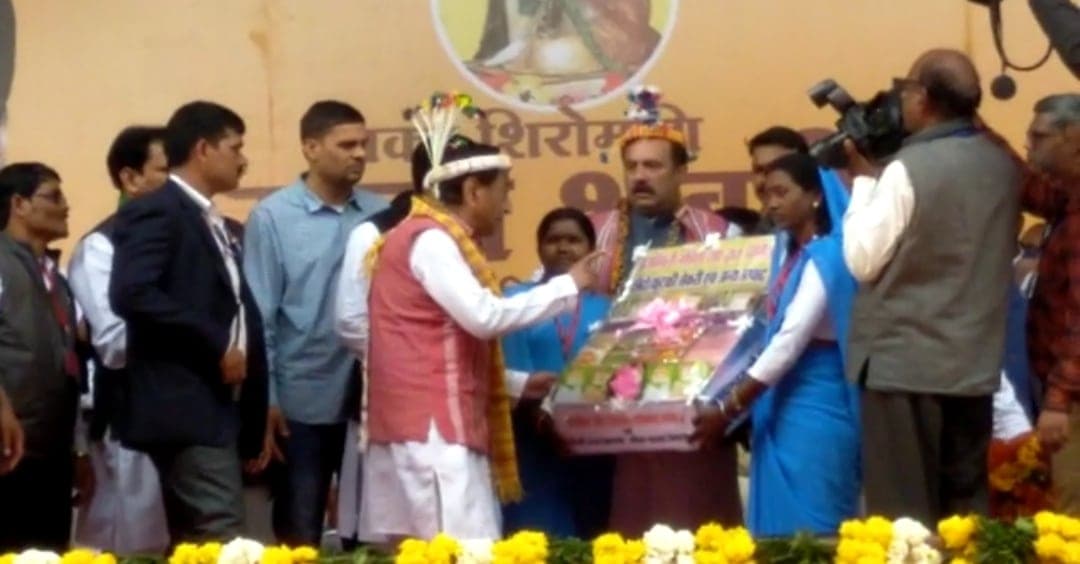 सबरी जयंती समारोह में पहुंचे सीएम कमलनाथ, विभिन्न योजनाओं किया शिलान्यास