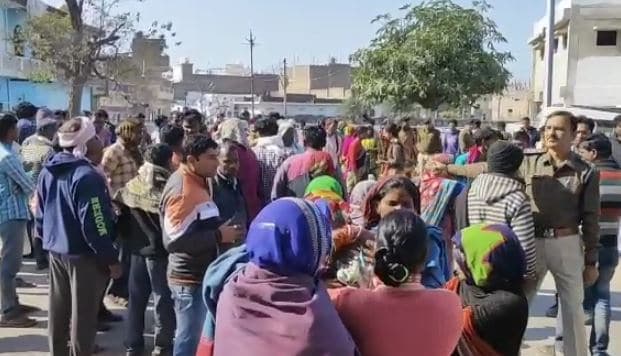 जेल में कैदी की संदिग्ध मौत, परिजनों का हंगामा, मौके पर पुलिस बल तैनात