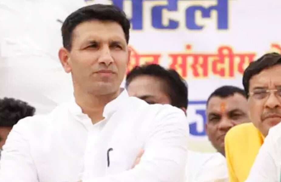 जीतू पटवारी की मुश्किल बढ़ी, इस मामले में चुनाव आयोग ने जारी किया नोटिस