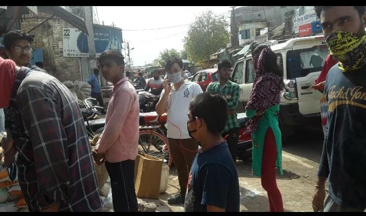 SDM लगे लाइन में, जानी वस्तुओं की विक्रय दर, दुकानदारों को चेतावनी