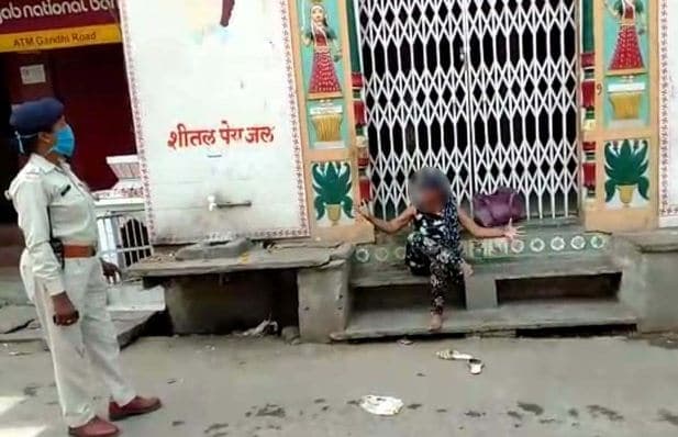 ग्वालियर जाने की अनुमति न मिलने पर महिला का जोरदार हंगामा, पुलिस को छकाया