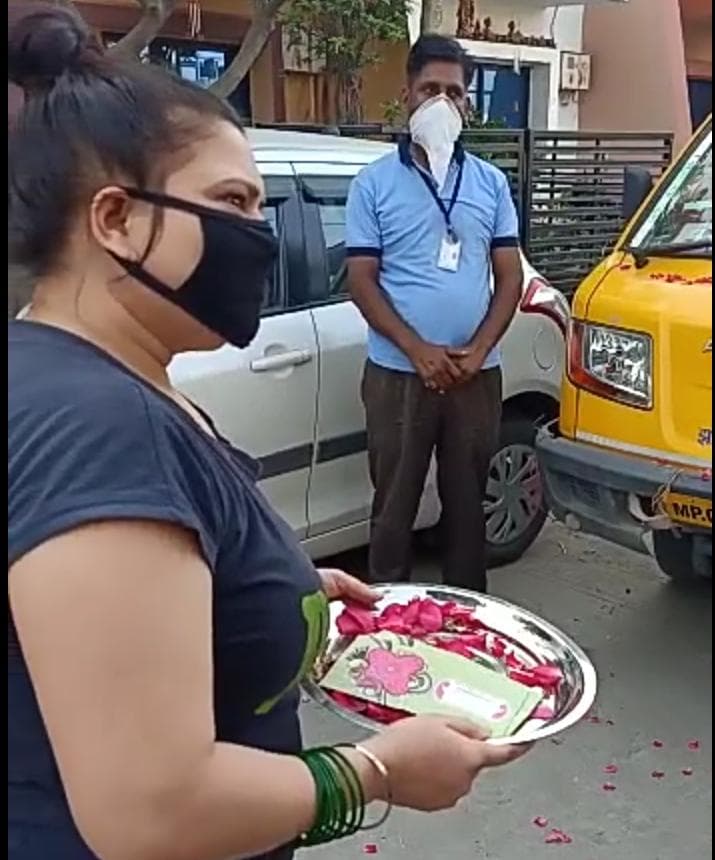इंदौर के इस वीडियो ने ऐसे बढ़ाया स्वच्छता वारियर्स का हौंसला, देखे वीडियो