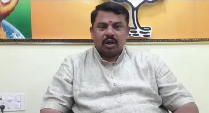 BJP विधायक बोले- नासमझ जमात के लोगों को तो जंगल में छोड़ देना चाहिए