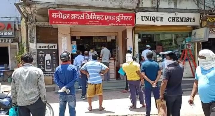Indore: दवा सहित ऑक्सीजन सिलेंडर की कालाबाजारी डाल रही है आफत में जान