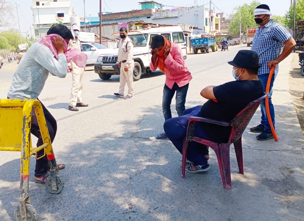 जिले में कोरोना पॉजिटिव मिलने पर पुलिस प्रशासन फिर से सख्त