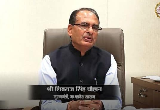 लॉकडाउन के बाद जनजीवन को पटरी पर लाने की तैयारी शुरू, CM ने दिए मॉडल तैयार करने के निर्देश