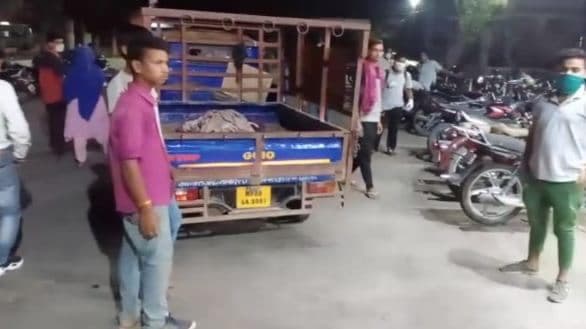 दोहरे हत्याकांड में आठ आरोपी गिरफ्तार, पांच अब भी फरार