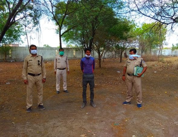बीड़ी न देने पर की थी बुजुर्ग की हत्या, पुलिस ने आरोपी को किया गिरफ्तार