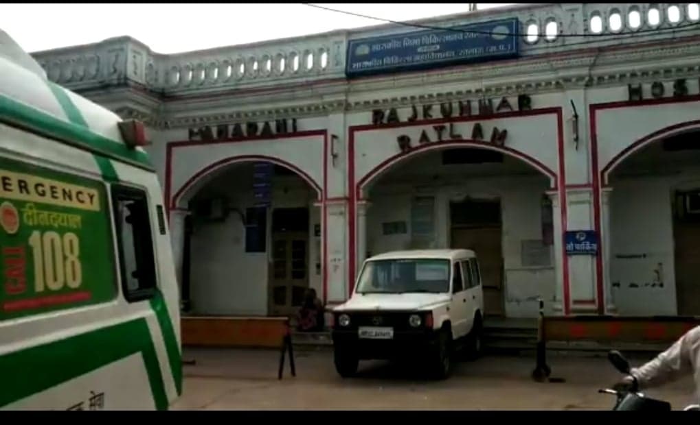 झाड़फूंक करने वाले बाबा ने 23 लोगों को किया संक्रमित,रतलाम में 85 पहुंचा आंकड़ा