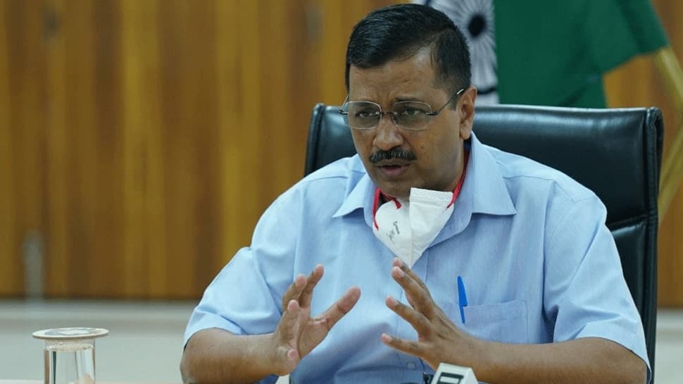 सीएम केजरीवाल का ऐलान- 72 लाख लोगों को 2 महीने का मुफ्त राशन, ऑटो टैक्सी ड्रायवरों को 5 हजार देगी सरकार