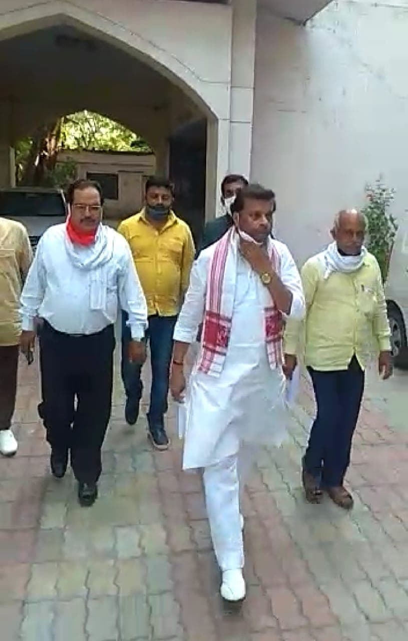 अदालत में 1050 सवालों का जवाब देने के बाद बोले पवैया -“भगवान राम के लिये हर कुर्बानी देने को तैयार”
