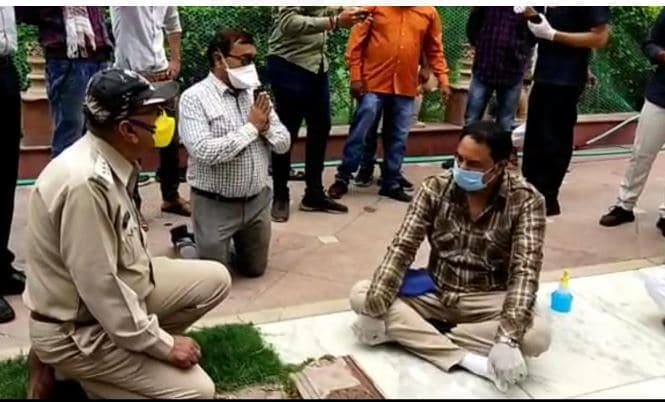 MadhyPradesh: शिव ‘राज’ में कांग्रेसियों के सामने घुटनों पर प्रशासन