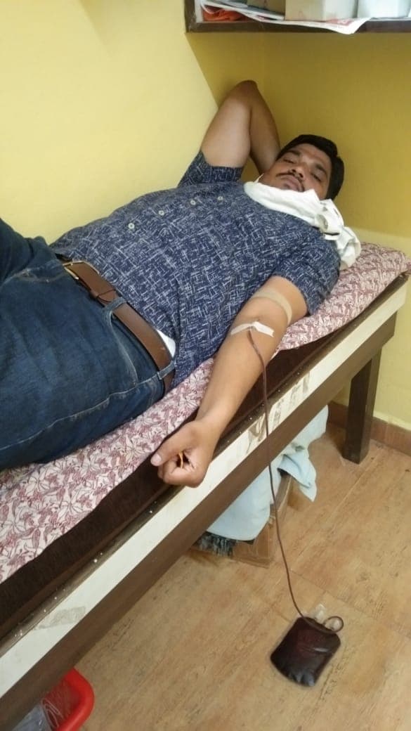 World blood donation day: भाई की मौत के बाद जाना रक्तदान का महत्व, अब बन चुके समाज के लिए मिसाल
