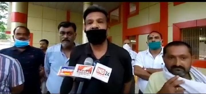 Corona Crisis: बस ऑपरेटर्स ने सरकार से की ये मांग, पूरी न होने पर आंदोलन की दी चेतावनी