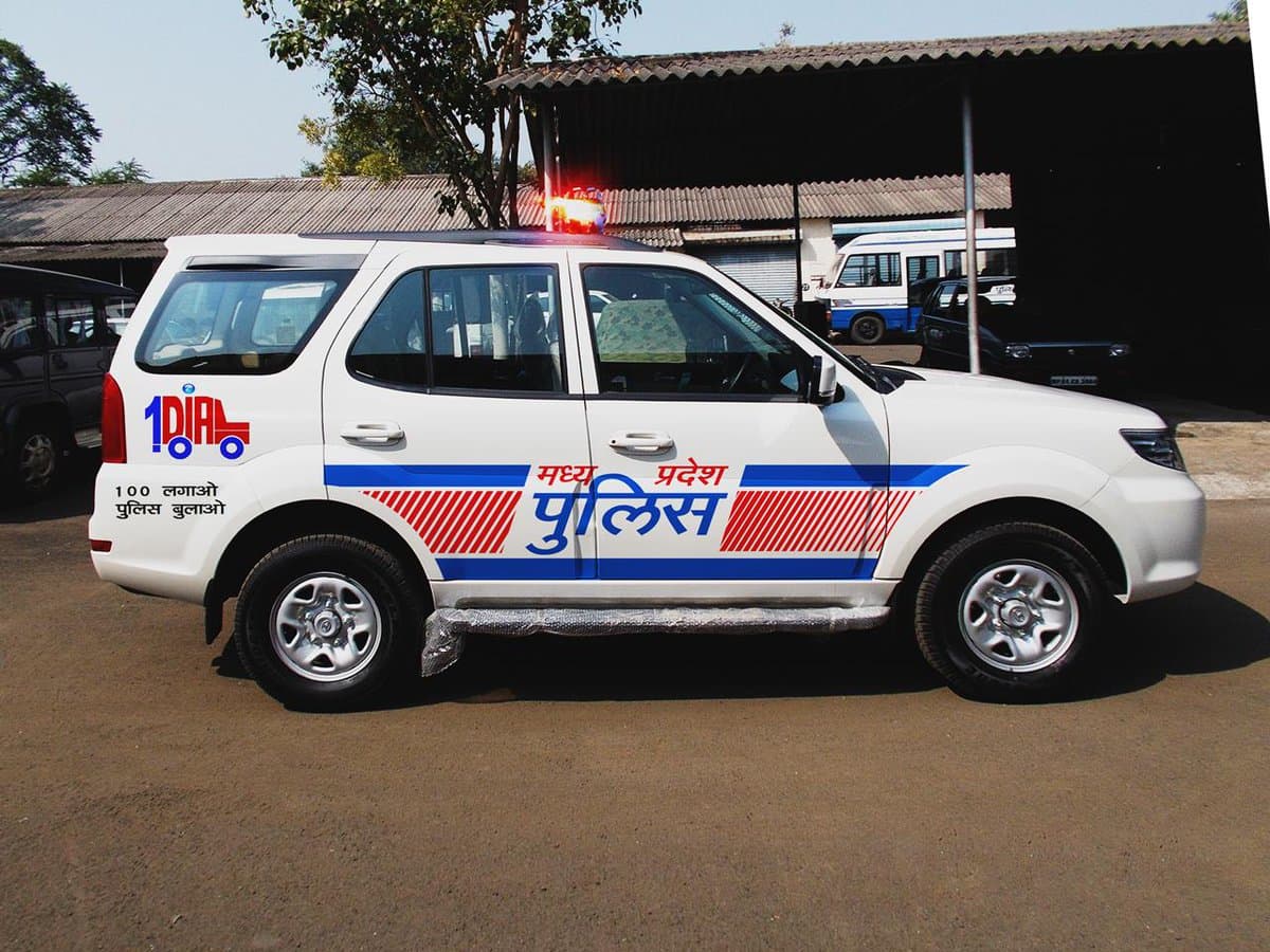 संतोषी माता मन्दिर के पास परित्यक्त अवस्था में मिली नवजात, Dial 100 ने बचाया