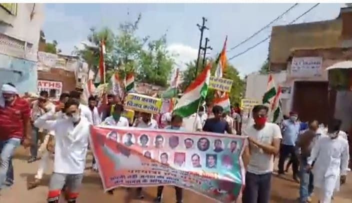 Video Viral: कांग्रेस के दिलों-दिमाग में अब भी “महाराज”, रैली में लगे नारे-‘सिंधिया जिंदाबाद’
