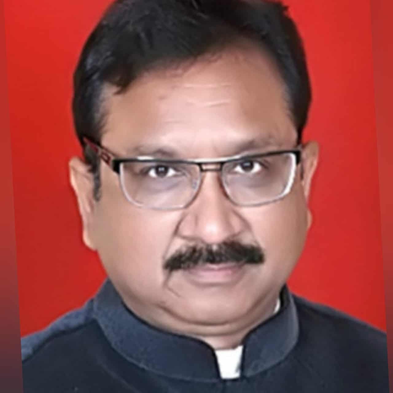 ‘श्रीमंत’ के समर्थन में Shivraj के मंत्री, “Tiger War” के बाद अब प्रदेश के राजाओं पर बयानबाजी शुरू