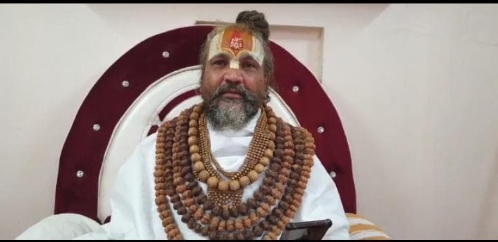 कंप्यूटर बाबा ने आखिर क्यों कहा- धर्म विरोधी है शिवराज सरकार, संत समाज उतरेगा सड़कों पर