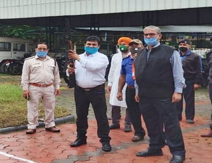 झंडा वंदन के दौरान किया हर्ष फायर, मंडी सचिव सहित तीन पर केस दर्ज