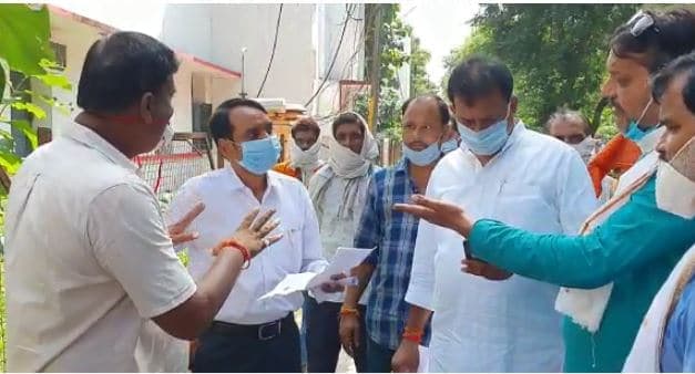 पुल क्षतिग्रस्त होने से ग्रामीण परेशान, MLA की चेतावनी-अधिकारी समाधान करे वरना दूंगा धरना
