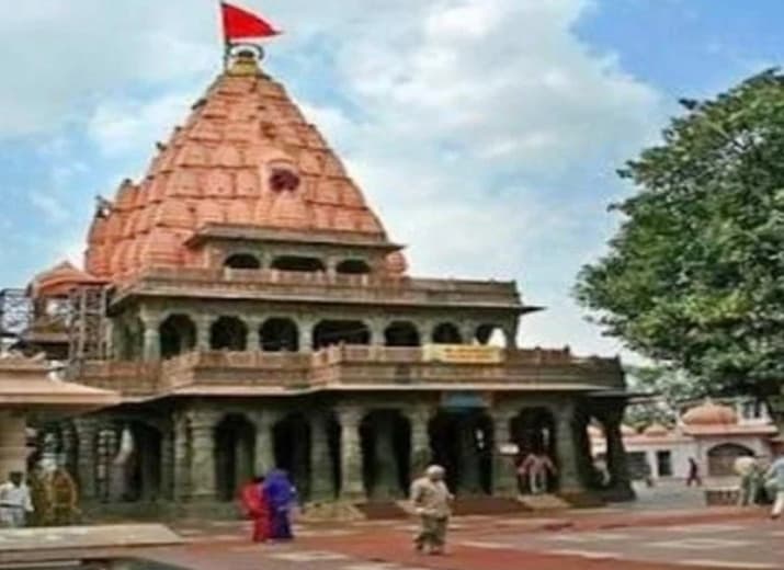 महाकाल मंदिर के स्ट्रक्चर की जांच, सुप्रीम कोर्ट के आदेश पर आई रूड़की की टीम