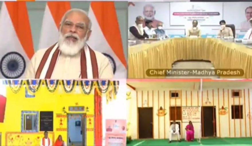 MP के 1.75 लाख लोगों का ‘ऑनलाइन गृह प्रवेश’, PM मोदी बोले- इस बार की दीवाली होगी कुछ और