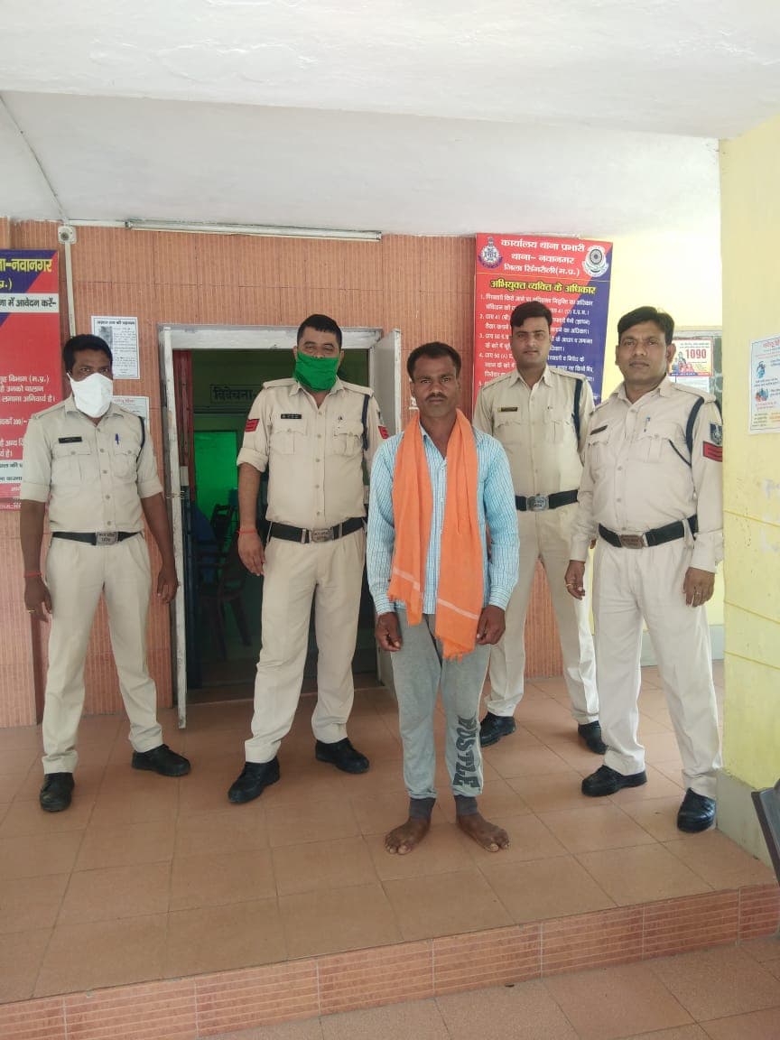 पुलिस को मिली बड़ी सफलता, 8 वर्ष से फरार 5 हजार इनामी आरोपी को किया गिरफ्तार
