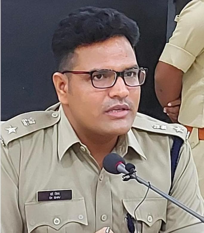 कोरोना की चपेट में आए देवास के एसपी, मामूली बुखार के चलते कराया था टेस्ट