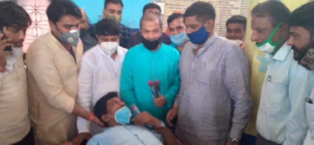 कोरोनाकाल में हुई रक्त की कमी, भाजपा मंडल अध्यक्ष ने किया रक्तदान शिविर का आयोजन