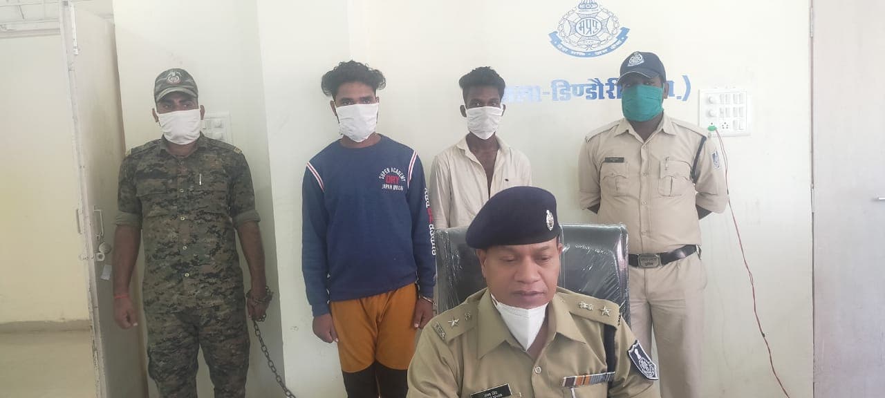 अवैध शराब परिवहन के खिलाफ पुलिस की कार्रवाई,लाखों की अवैध शराब जब्त, ड्राइवर गिरफ्तार