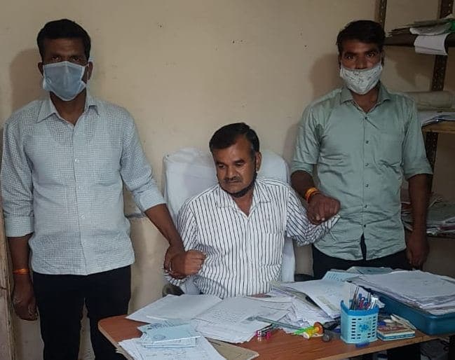 लोकायुक्त का एक्शन, रिश्वत लेते रंगेहाथों पकड़ाया पटवारी