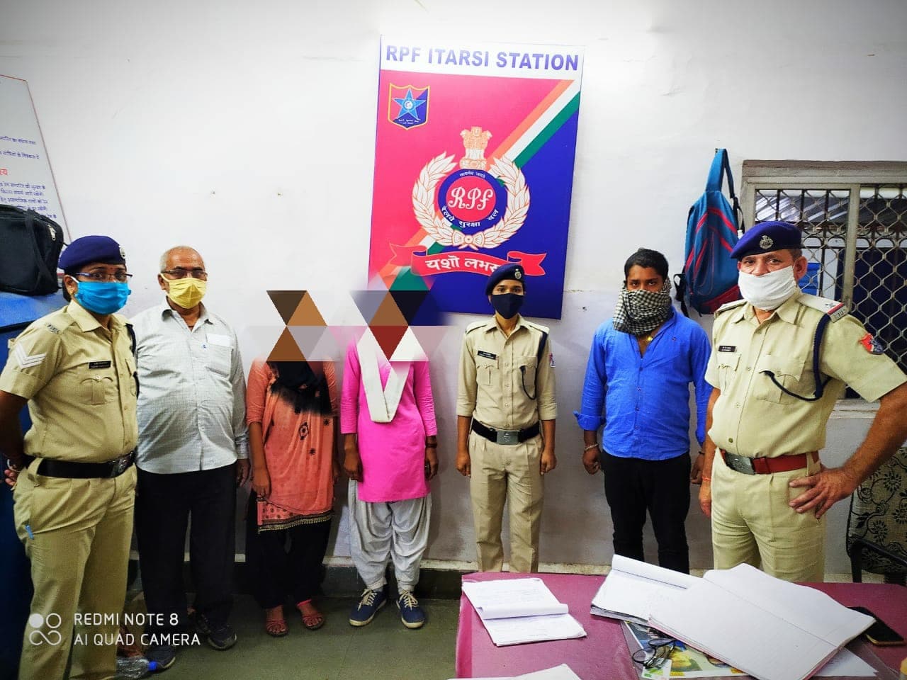 पिता की डांट से नाराज यूपी की दो लड़कियां घर से भागी, इटारसी पहुंची