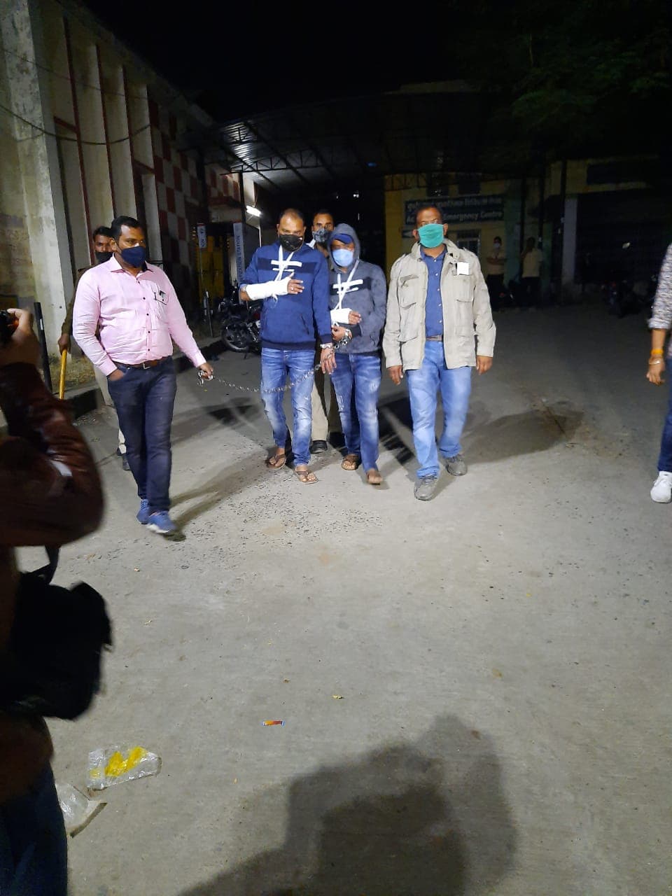 बीजेपी नेता के घर पर हमले के दो आरोपी गिरफ्तार, एनएसए के तहत कार्रवाई