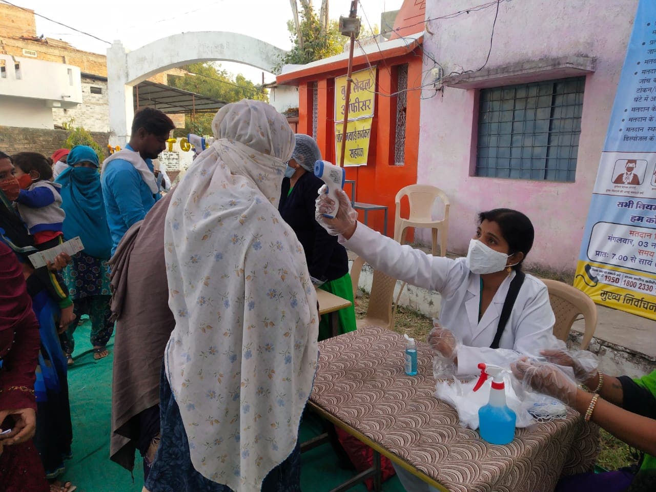 MP उपचुनाव : मतदाताओं में दिख रहा उत्साह ,प्रत्याशी ने भी किया मतदान, सुरक्षा के कड़े इंतजाम