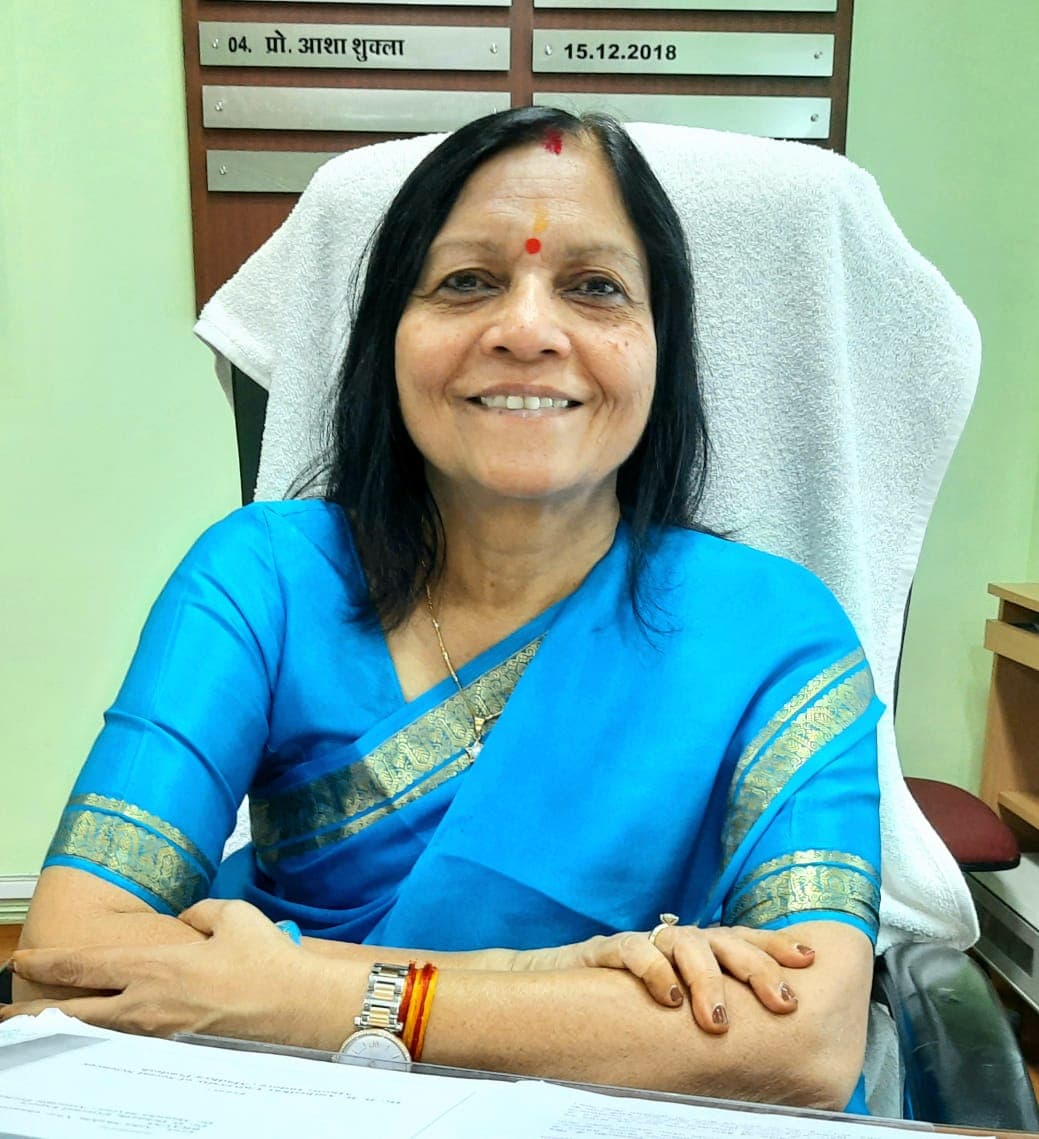 अपनी ही यूनिवर्सिटी में कुलपति ने लिया दाखिला, MP Breaking के साथ साझा किया अनुभव