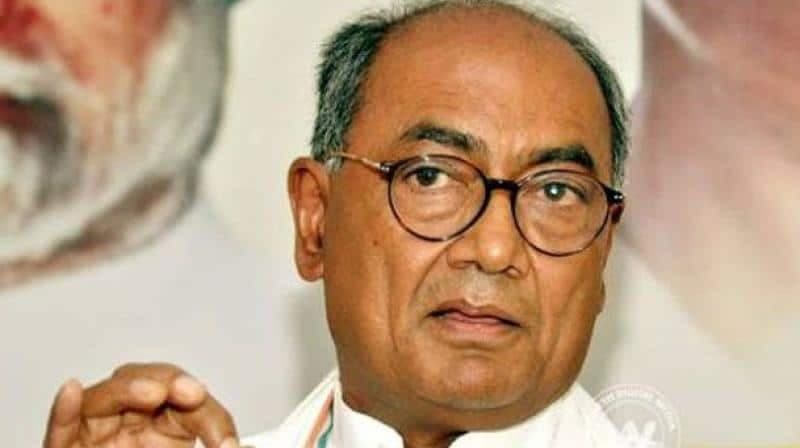 उपचुनाव: मतदान को लेकर दिग्विजय सिंह का अधिकारियों पर बड़ा आरोप, केंद्रीय चुनाव आयोग से की ये मांग