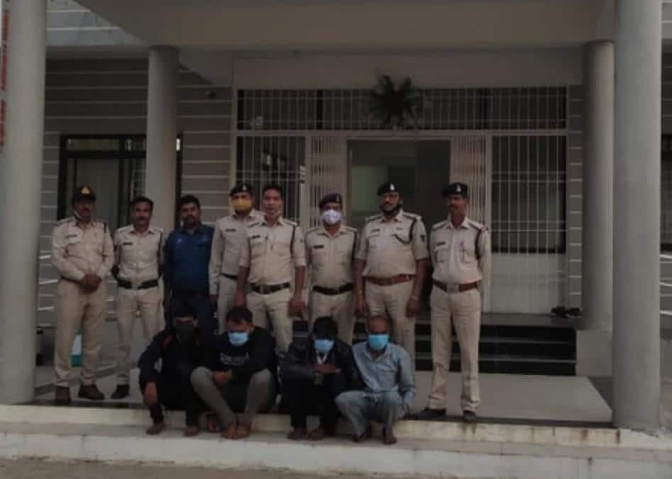 गैस कटर से ATM काटकर चोरी की कोशिश करने वाले आरोपी गिरफ्तार