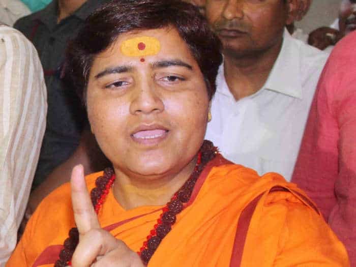 कोरोना वैक्सीन को लेकर सांसद प्रज्ञा ठाकुर ने कही ये बड़ी बात