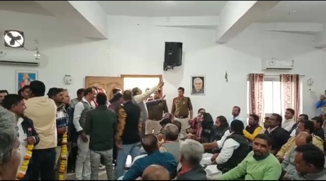 दमोह- बीजेपी में अंतर्विरोध, राहुल लोधी और मलैया की दावेदारी को लेकर घमासान