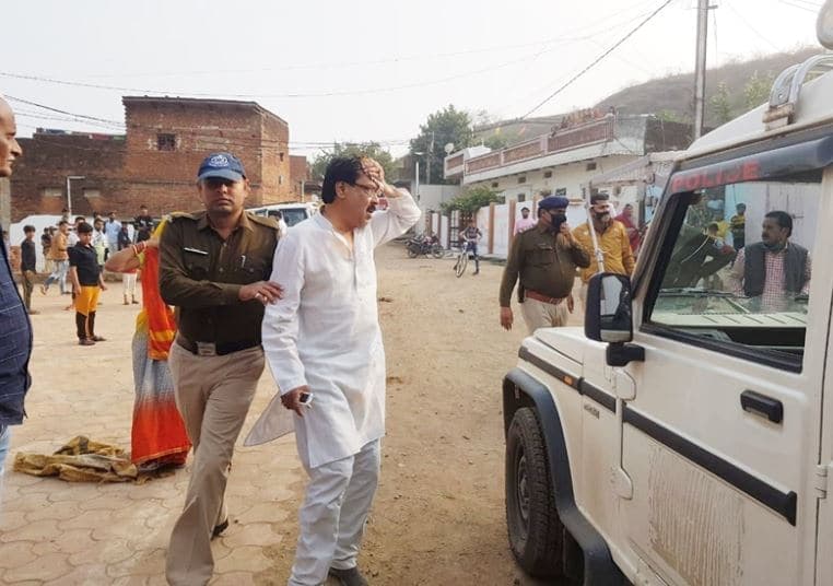 कांग्रेस के कार्यकारी जिलाध्यक्ष पर जानलेवा हमला, अस्पताल में भर्ती, 4 गिरफ्तार