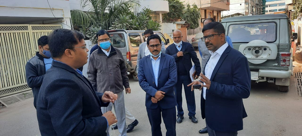 CM के दौरे से पहले नगरीय प्रशासन आयुक्त पहुंचे, निरीक्षण में दिखे सख्त, दिये ये निर्देश