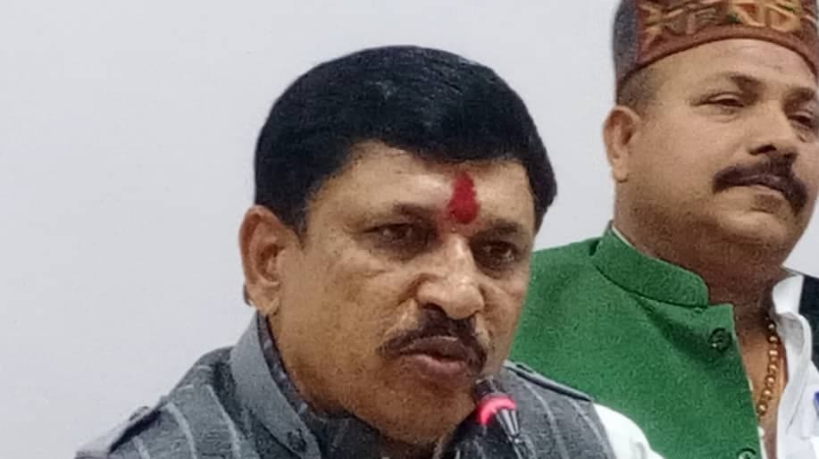 थम नहीं रहे बीजेपी विधायक के बगावती सुर, अब कोरोना के लिये सरकार को जिम्मेदार ठहराया