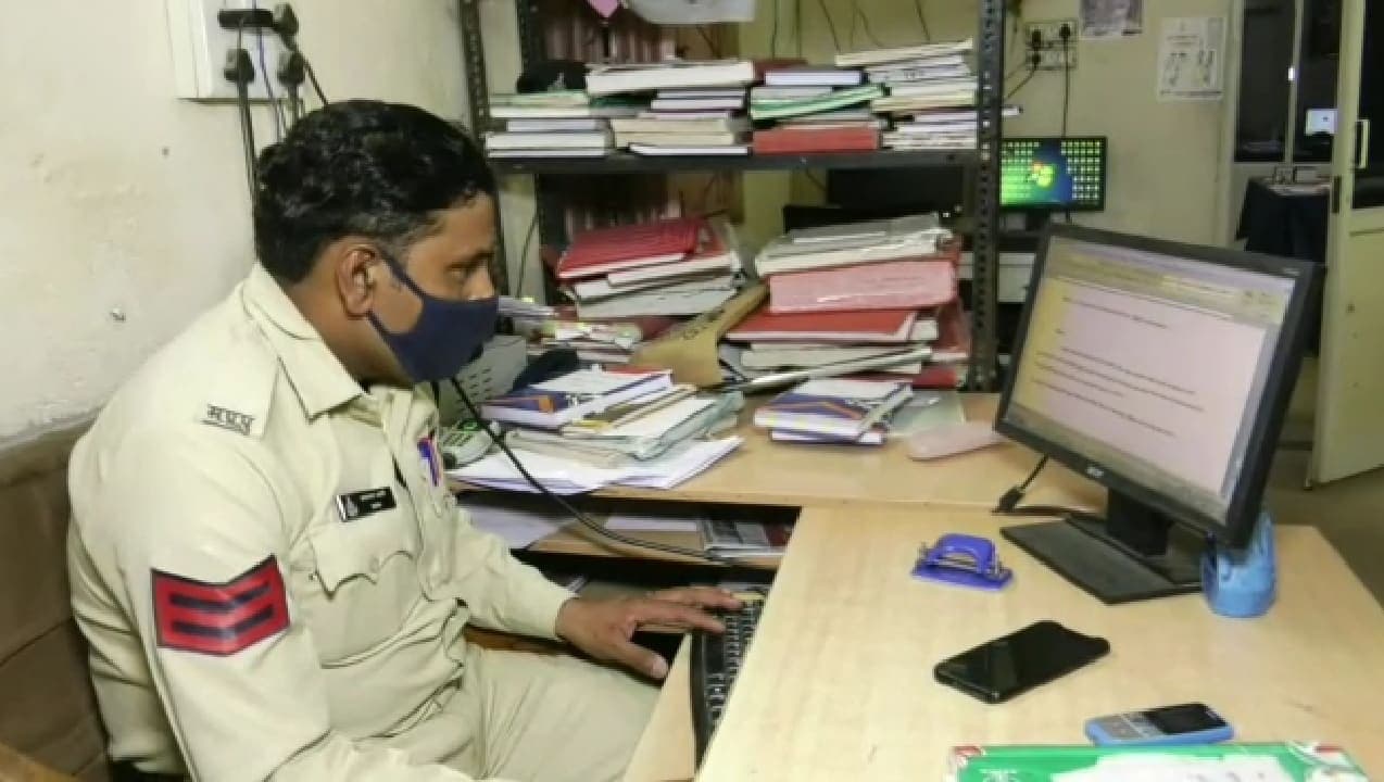 Indore News: लव जिहाद का मामला आया सामने, गब्बर बनकर शादी की, आधार कार्ड से निकला मुस्तफा