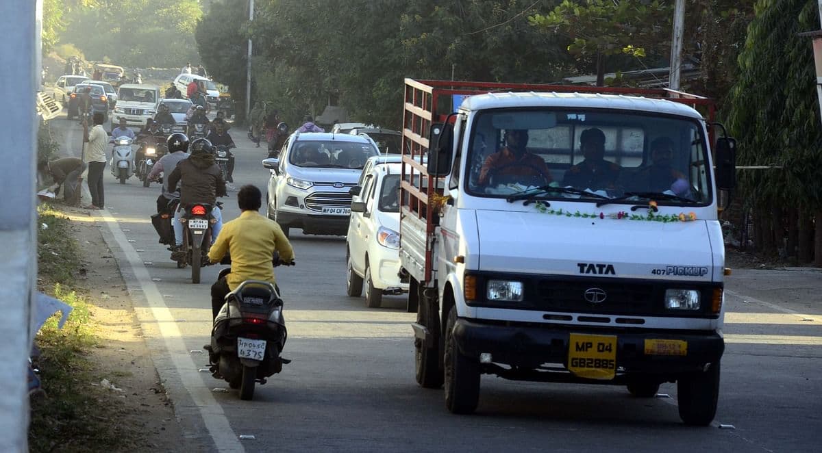 परिवहन विभाग की हड़ताल: एसीएस से मुलाकात बेनतीजा, अब मंत्री के पाले में गेंद