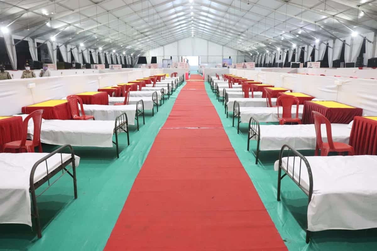 भोपाल में 1 हजार बेड का कोविड केयर सेंटर तैयार, सीएम शिवराज ने किया शुभारंभ